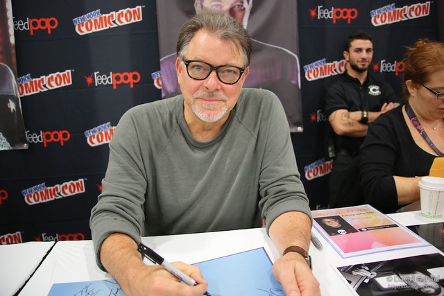 Jonathan Frakes (Cmdr. William Riker in Star Trek: TNG)