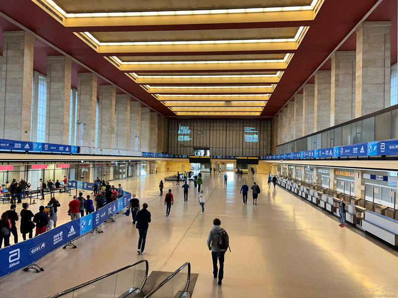 Tempelhof main concourse
