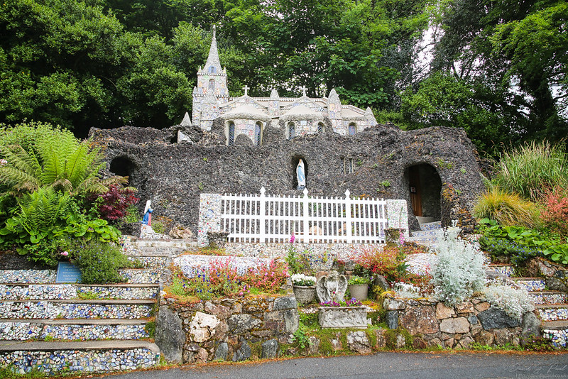 Little Chapel made from pieces of ceramic