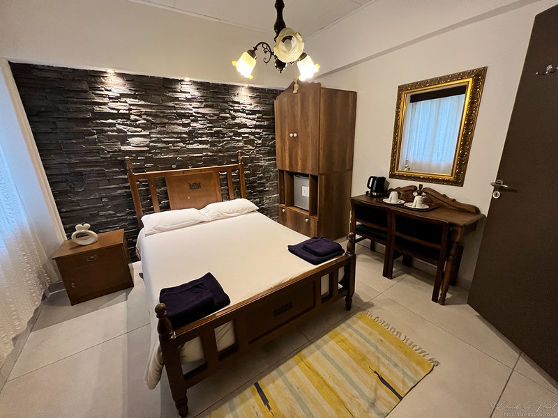 Kipros Accommodation