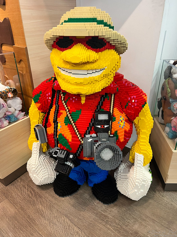 LEGO store, VIE