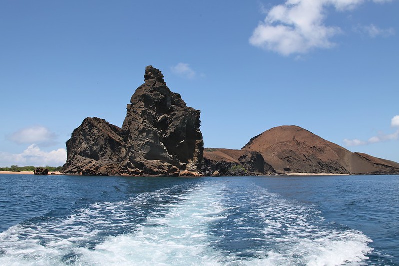 Isla Santiago
