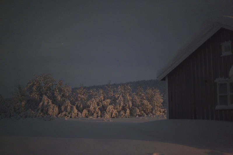 Ravnastua: Light and Shadows