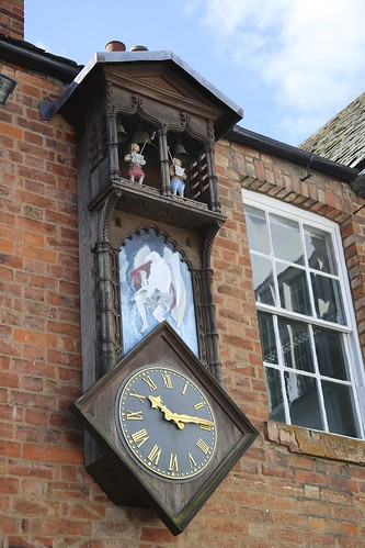Leicester Automation Clock